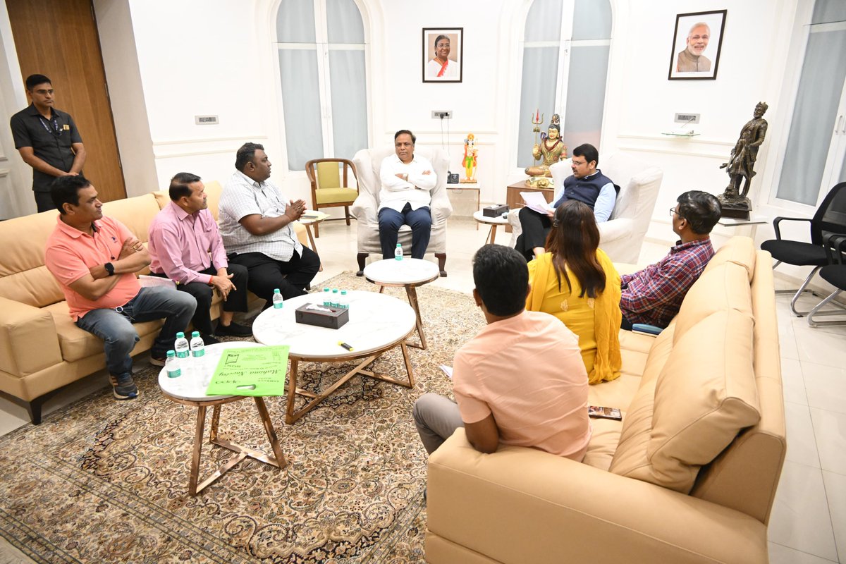 दहिहंडी उत्सव आणि दहिहंडी साहसी खेळ आणखी मोठ्या स्वरुपात साजरा करण्यात यावा यासाठी  "महाराष्ट्र राज्य दहीहंडी गोविंदा असोसिएशन"ची स्थापना करण्यात येत आहे. सदैव खंबीर पाठिंबा देणाऱ्या उपमुख्यमंत्री देवेंद्र फडणवीस यांनी याकामी मदत करावी, अशी मागणी करीत आज आम्ही समन्वय समितीच्या