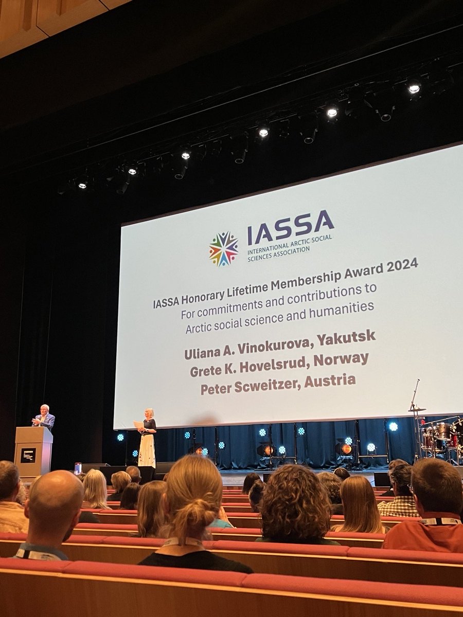 hgir_nord's tweet photo. Thank you for a fantastic #ArcticCongressBodø2024!  

Our colleagues @GreteKaare, @OlsenJulia, @BeateSteinveg, @PolarIceQueen, @CharlyGehrke &amp; Anne Schäfer represented @hgir_nord from the organizational team to panels, RTs &amp; pub quizzes 🎉🎖️

@IASSA_SocSci #IASSA #ICASSXI https://t.co/REDNSdwHxm