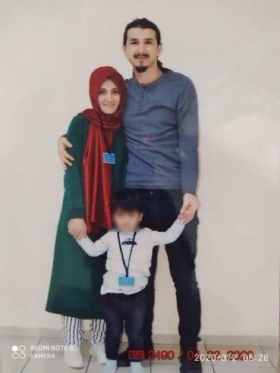 Anneleri ile cezaevinde bulunan #552bebekçocuk lardan olan Yavuz (5), 2 yıldan fazla süredir annesi sınıf öğretmeni Betül Akgün ile Şakran Cezaevi’nde.

Yavuz 1 yaşında iken babası tutuklandı. Ailecek haksız ve hukuksuz olarak yıllardır esarete mahkum oldular.

AİHM 26 Eylül