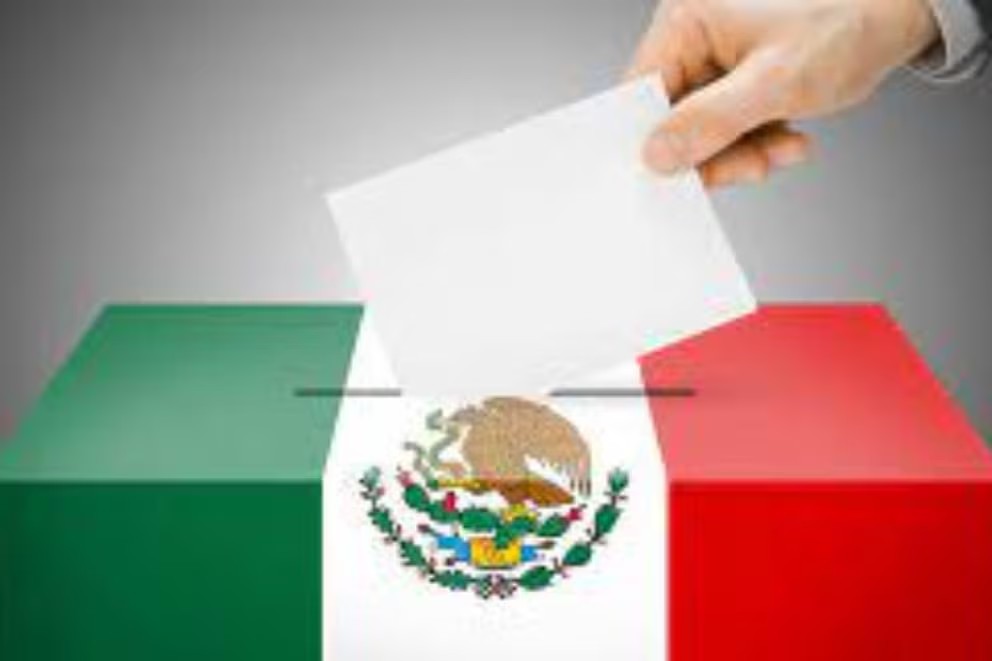 angyavf's tweet photo. Recuerden que si van a votar por X partido a Presidencia, voten por otro u otros en las demás candidaturas para que haya democracia en el País. https://t.co/iVie6DmAq3