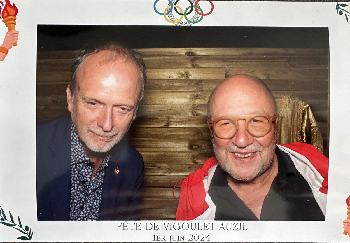 LaurentESQUENET's tweet photo. 📚Poursuite de ce week-end sur la #circo3110 avec le lecteur du Val à #Rebigue qui met en avant la #culture dans la #ruralité et à #VigouletAuzil avec la traditionnelle fête locale 🥳🎉 Un grand merci aux maires pour leur invitation.
#circo3110 https://t.co/BCWpXp2Gmt