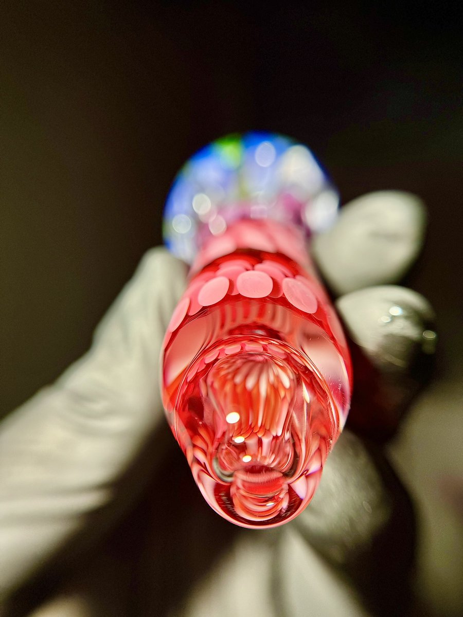 SapGlass's tweet photo. Unbreakable Rainbow Ripper 🌈 https://t.co/vC4ySIOI7c