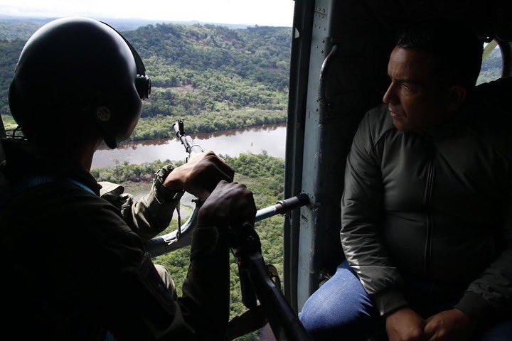 JosueLorcaV's tweet photo. Junto a nuestra FANB, @CEOFANBVE y con la conducción y liderazgo del Presidente @NicolasMaduro, hicimos una inspección técnica a la mina #BullaLoca, recientemente desmantelada por la heroica acción de nuestra FANB de grupos irregulares.
1/3
@vladimirpadrino https://t.co/3NcNyTVJwn
