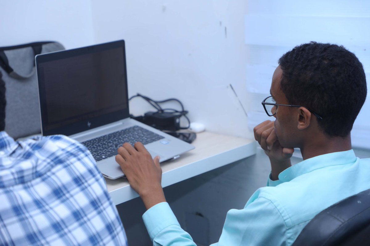 RiseAcademy21's tweet image. The first month of our coding course ended with hands-on exams and projects. 👩💻
#TheyCanCode
#NextDevelopers