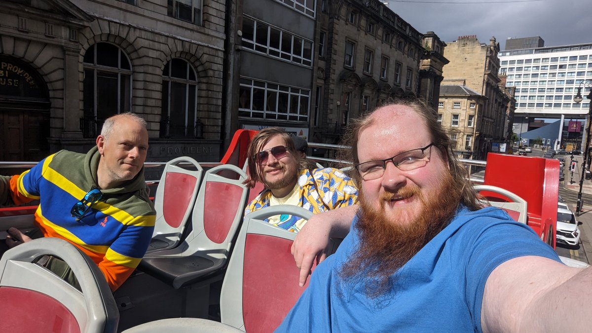 misterdotjay's tweet photo. A rare day off, took the opportunity to try out the #toontour with @VH_Boxman and James of @CityTransportGp ๐
Need to do the city as a tourist more often, found some proper good hidden gems https://t.co/YvZweaVmIa