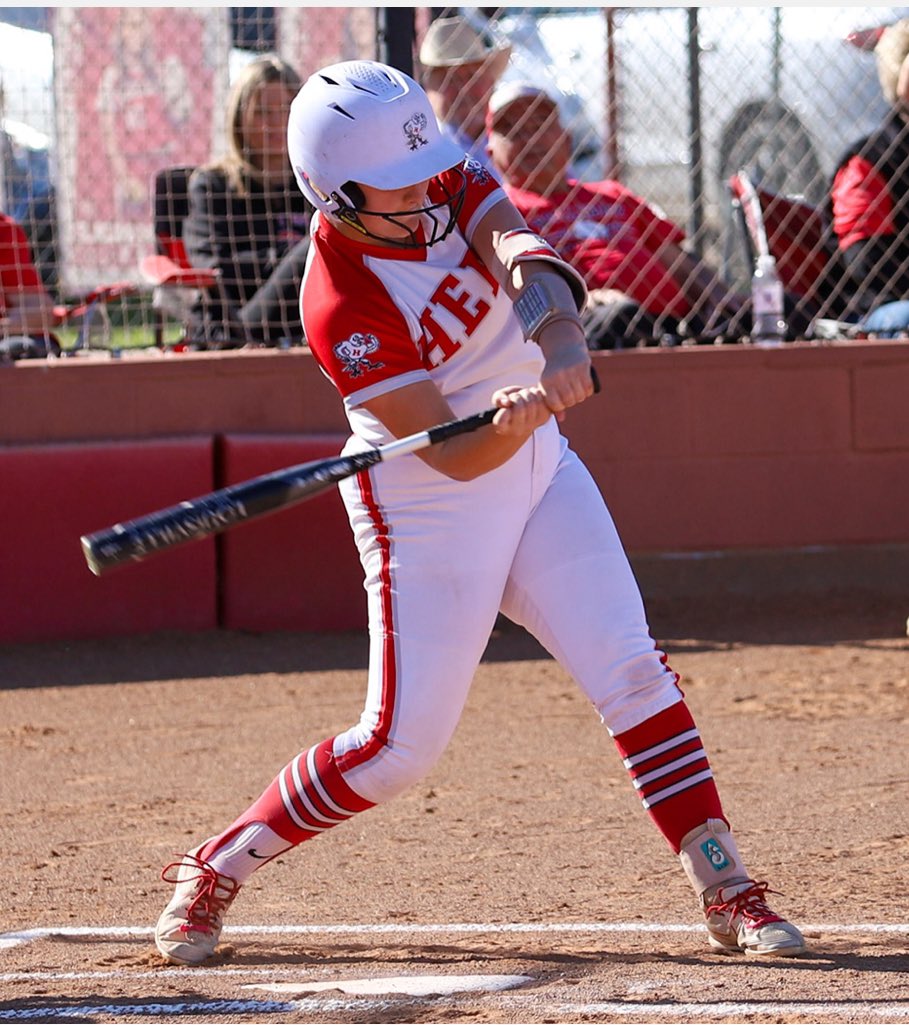 Kinley and Jordan have both been selected to the TGCA 3A All State Team. Congratulations on a great season.