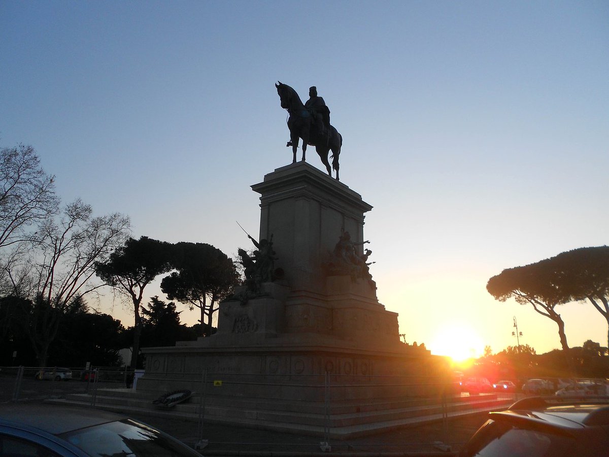 PeppeGaribaldi's tweet photo. Un oggi de tanti anni fa sarei morto.
Un oggi de qualche anno dopo nasceva l'Italia Repubblicana.
Tenetevela stretta, nun lasciatela in mano indegne.
Pijatevene cura, chè sta Patria libera e democratica è n'bene prezioso.
#Garibaldi
#FestaDellaReoubblica
#2giugno https://t.co/56lABBVXH7