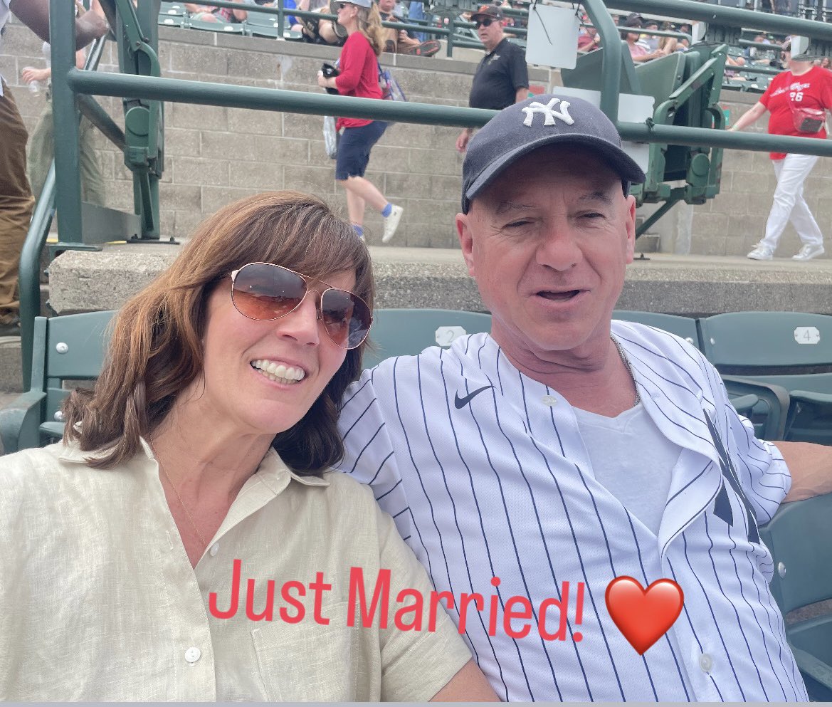 MichelleCoccia's tweet photo. #rocthesummer #redwingspr https://t.co/WZv6mTbJTz