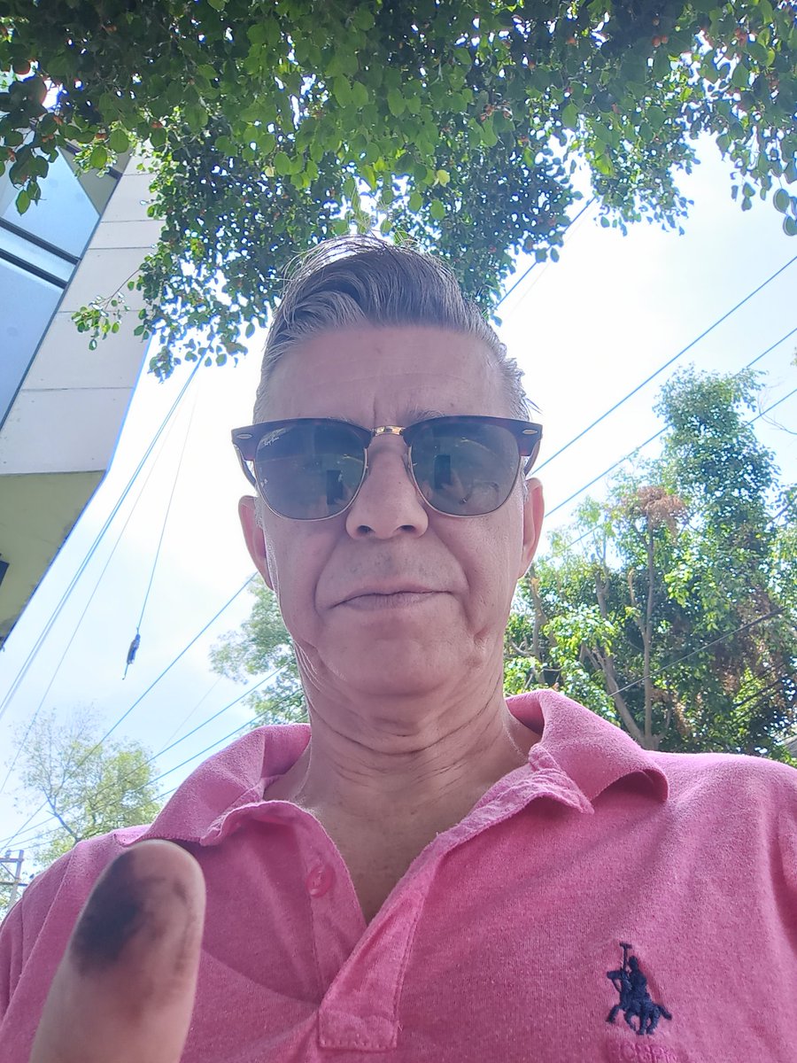 Listo! Ya vote por Xochitl!! Vamos a ganar!!