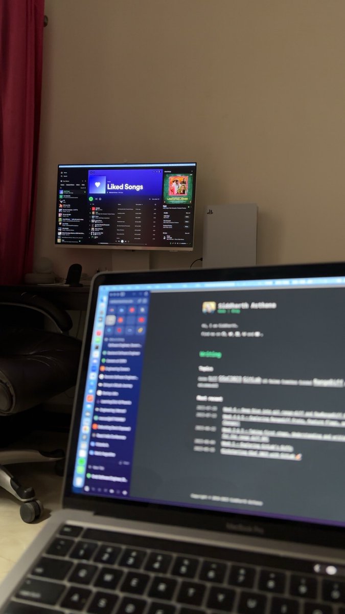 home office setup! 🎧💻