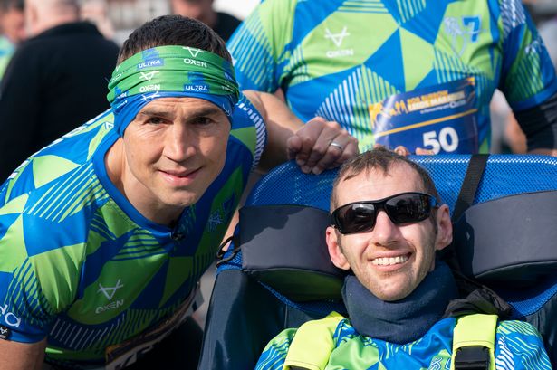 Purps180's tweet photo. One word, Legend!! R.I.P Rob Burrow 🏉🏉🏉 https://t.co/cPcePbY1nW