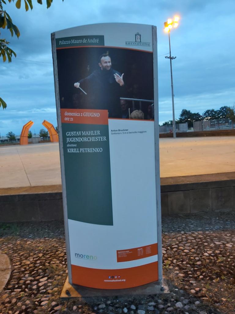 Javier del Olivo (@delolivosanz) on Twitter photo Con muchas ganas de ver este concierto tan especial del <a href="/ravennafestival/">Ravenna Festival</a> Próxima crónica en <a href="/PlateaMagazine/">Platea Magazine</a> Con muchas ganas de ver este concierto tan especial del <a href="/ravennafestival/">Ravenna Festival</a> Próxima crónica en <a href="/PlateaMagazine/">Platea Magazine</a>