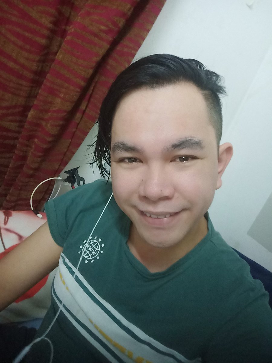 andrewquinto22's tweet photo. Its been a while since when i post photo here..hehehehe
#restday
#newhaircut.☺️☺️☺️☺️ https://t.co/b3KOPBJUUv