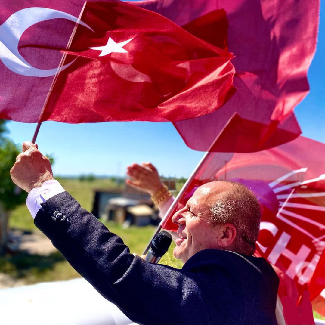 veliagbaba's tweet image. Kayseri #Pınarbaşı&apos;nda yenilenen seçimleri kazanan Deniz Yağan ile Kırklareli/Lüleburgaz’ın #Büyükkarıştıran beldesi seçimlerini kazanan Ertuğrul Çamlıca&apos;yı kutluyor,başarılar diliyorum.

Emeği geçen örgütlerimize, milletvekillerimize,hukuk mücadelesi veren avukatlarımıza ve…