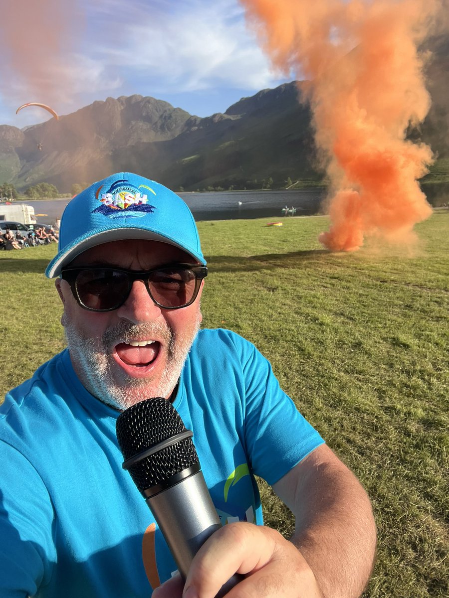 ReganTetlow's tweet photo. Enjoyable time being the MC for the #ButtermereBash festival https://t.co/bPMWjjVi8R