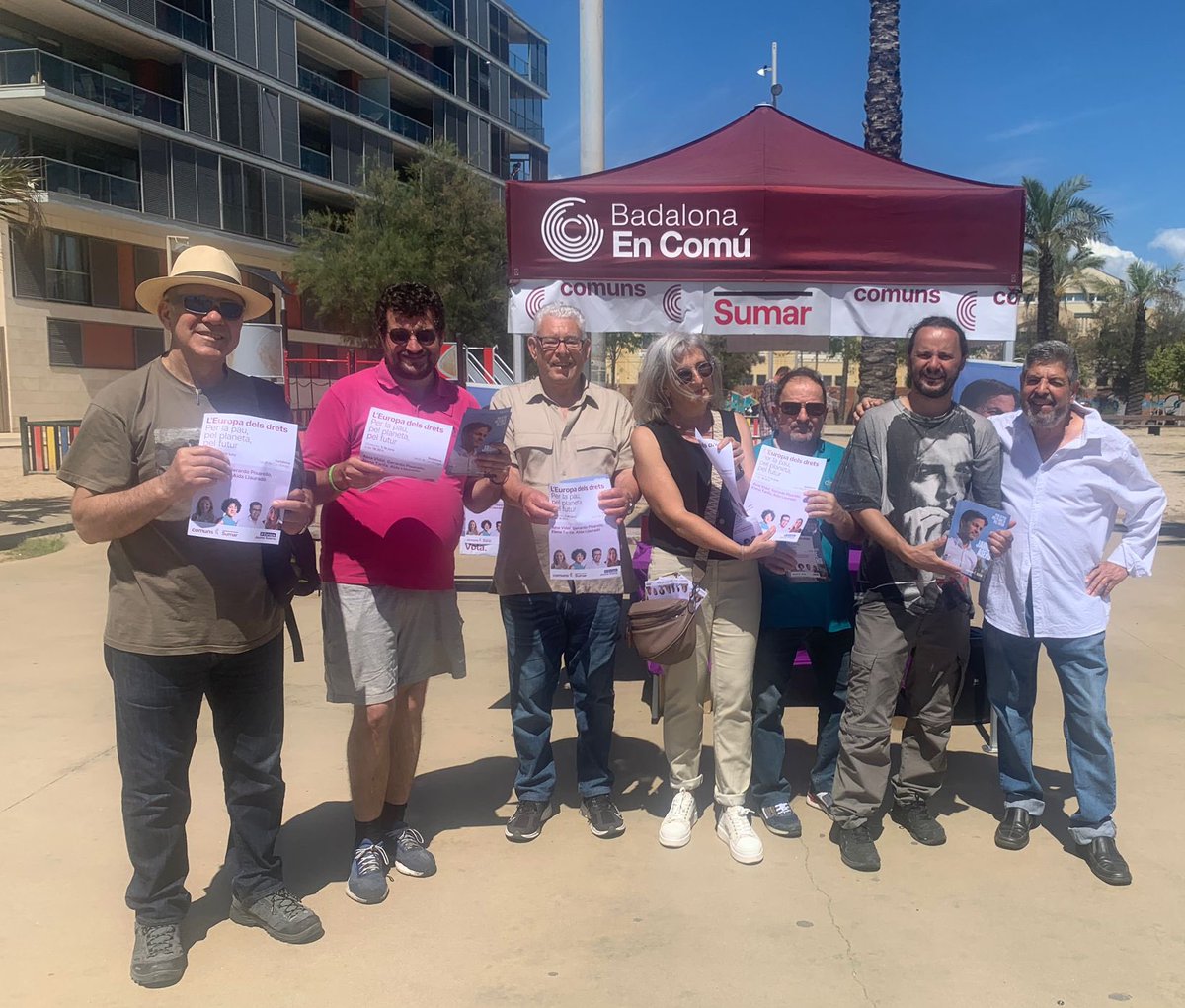 EnComuBDN's tweet photo. ☀️Matí de campanya per a les eleccions europees amb @SomComuns @sumar perquè l'equip de @Jaumeasens representa l'Europa dels drets, la pau i el medi ambient ❤️💚💜
#9dejuny #eleccionsEuropees https://t.co/JFs6i13You