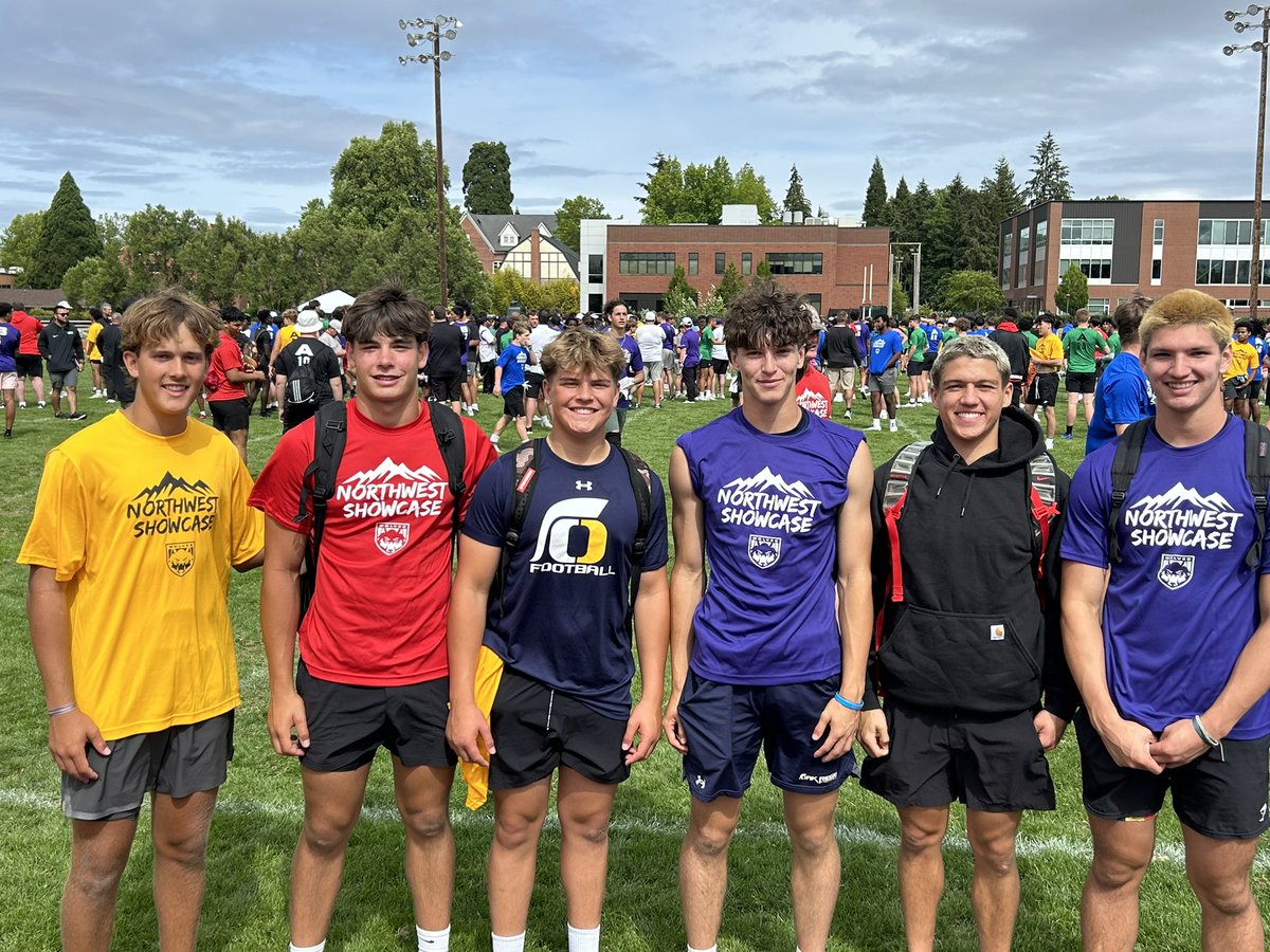 ORHS_Football_Wide_Recivers tweet media