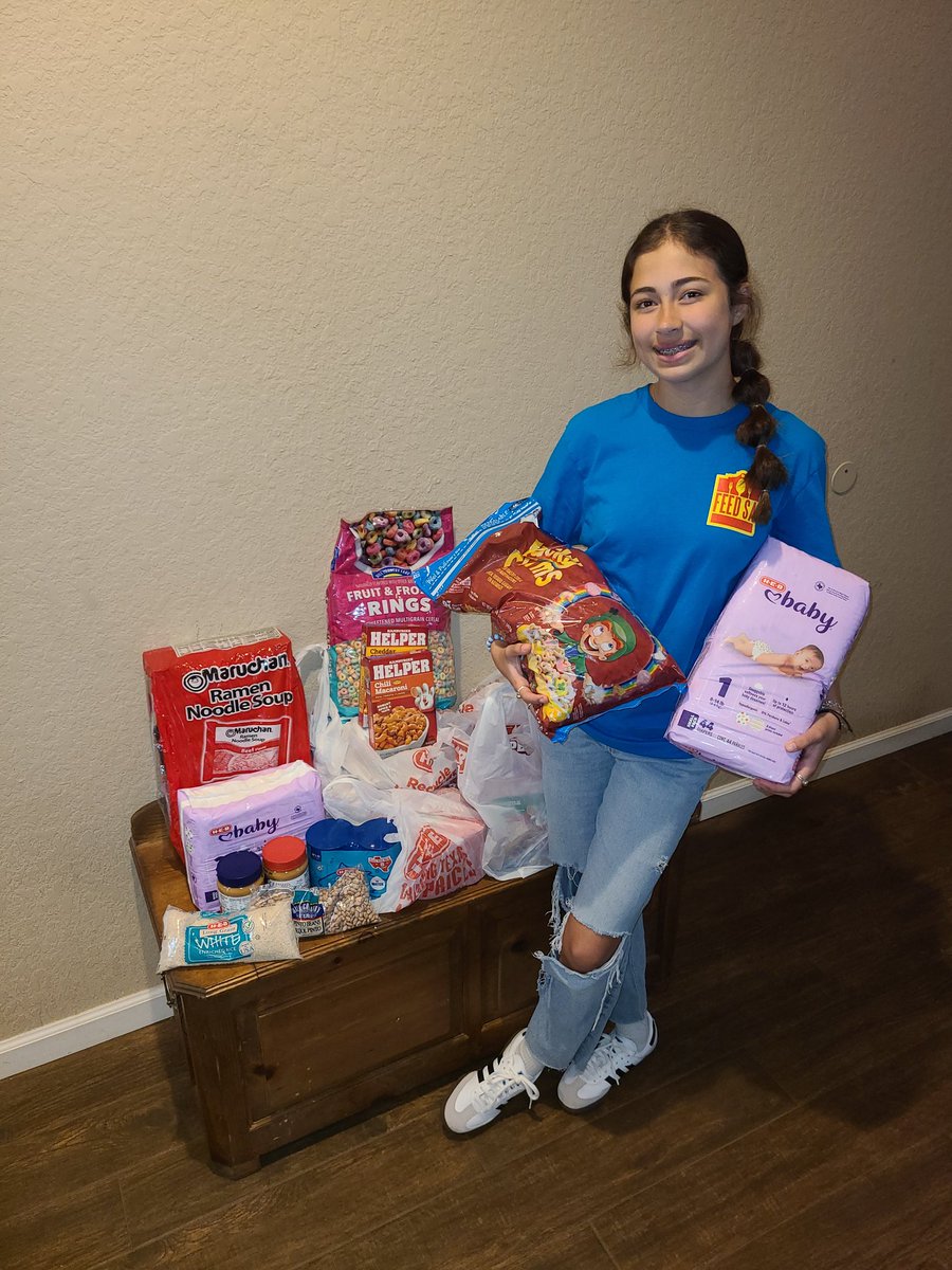 Sosa06Andi's tweet photo. Today is the day! She has been looking forward to going shopping and giving to others in need. ❤️ Thank you City Church for partnering with the @safoodbank #FeedSA https://t.co/LFI7TnUHlu