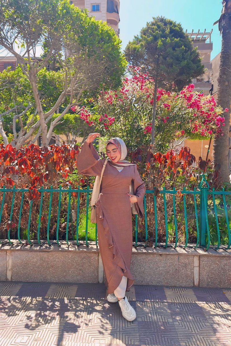 mennamakram7's tweet photo. انا اللي عاملة الاوتفيت يا ولاد 🙈🎀 https://t.co/5798ri2PPo