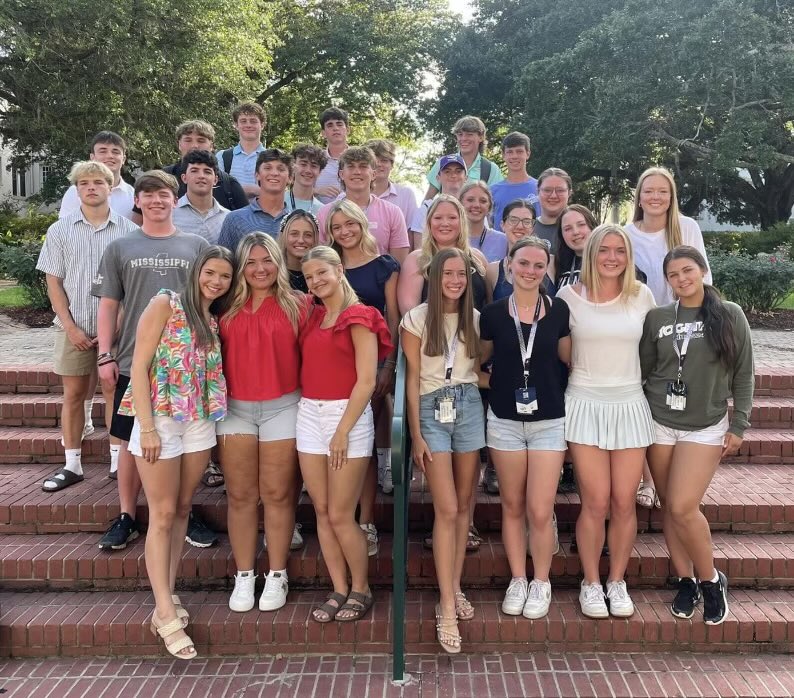 _duanecase's tweet photo. FCA camp at Belhaven University. Great group representing HHS. https://t.co/j74Gh88Yho