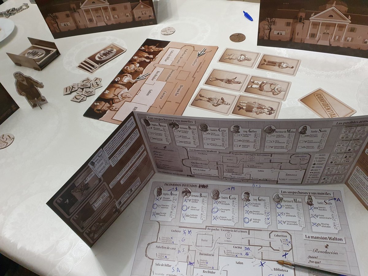 SergioPozoLeal's tweet photo. ¿Descubriré al asesino entre tanto personaje? 😵🔪🔫🔨🪓
No lo creo, porque mira que soy malo en los juegos tipo Cluedo...😭
#IncomodosInvitados https://t.co/sf8NNvY6Jd