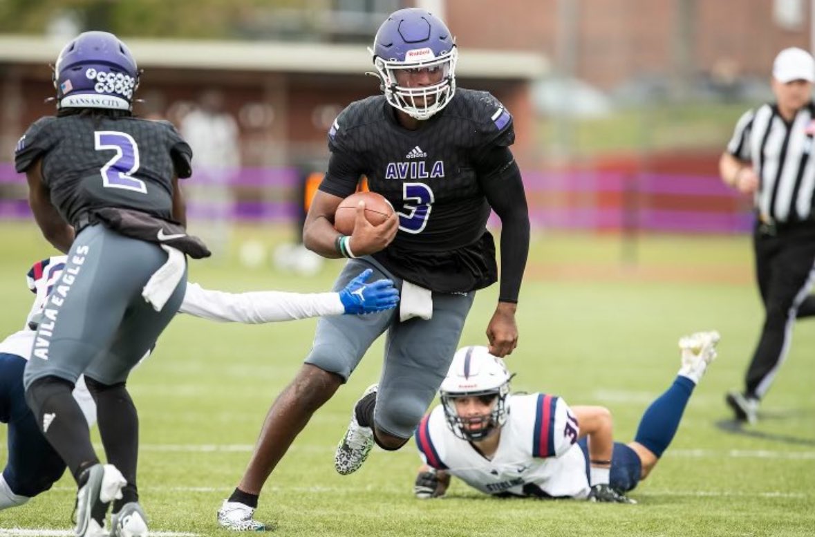 After a Great camp and A phone call with <a href="/TheCoachCoty/">D.Coty</a> I am blessed to receive an offer from <a href="/AvilaFootball/">Avila University Football</a>!!!

<a href="/PHSKnightsFBall/">Prospect Football</a> <a href="/PHS_DeBoeuf/">Dan DeBoeuf</a> <a href="/TimBeishir/">Tim Beishir</a>