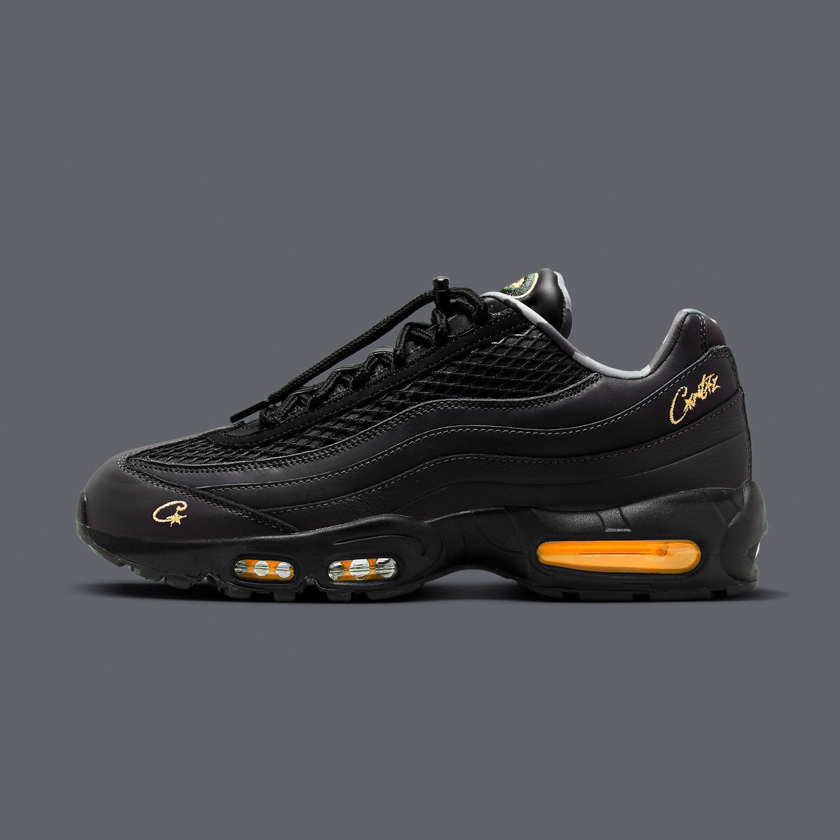 JustFreshKicks's tweet photo. Corteiz x Nike Air Max 95 “Black/Yellow” Releasing in 2024 🐝 https://t.co/jvQlWgEU4v https://t.co/SZSj5NMmQO
