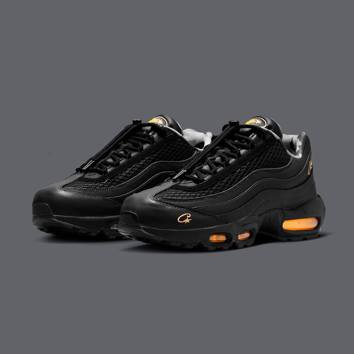 JustFreshKicks's tweet photo. Corteiz x Nike Air Max 95 “Black/Yellow” Releasing in 2024 🐝 https://t.co/jvQlWgEU4v https://t.co/SZSj5NMmQO