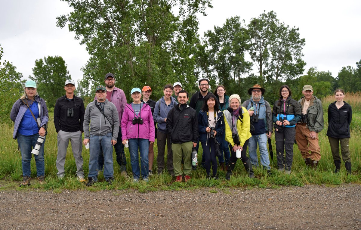 Another good @EEB_MSU birding event! It's always great to see old friends and meet new colleagues while looking for birds. Behind us in this photo was an active Great Blue Heron rookery, which is a cool find at MSU's Inland Lakes.