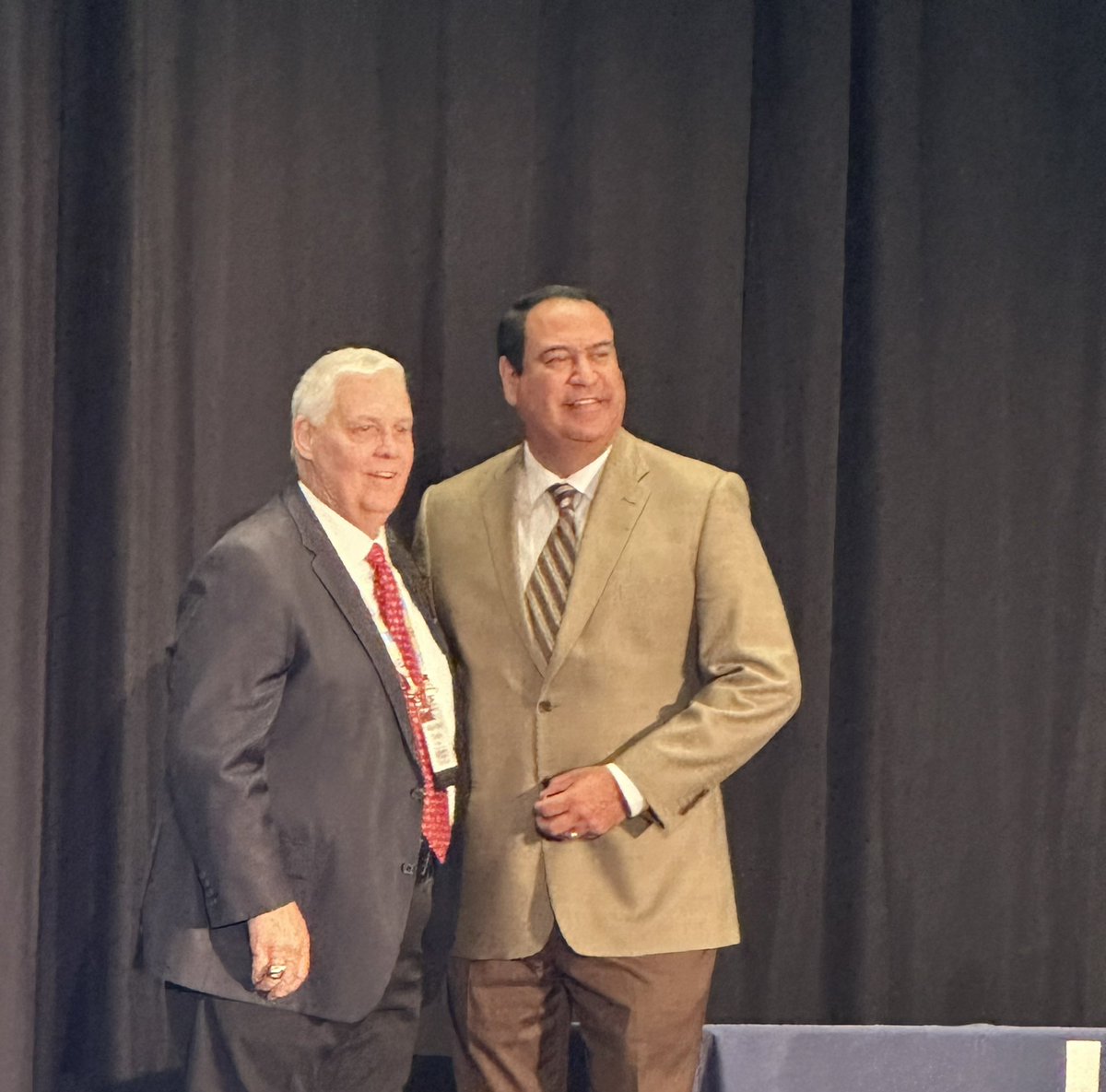 Dee Bernal tweet media