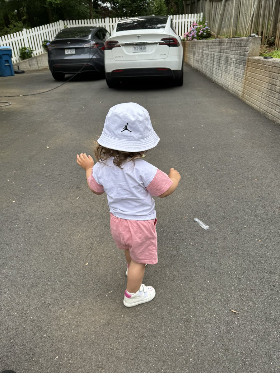 ashihadah's tweet image. What a great week @consensus2024 met so many amazing founders and funds the @TheVelocityDAO is going super sonic!

Announcing the amazing teams and technologies soon!

linktr.ee/ashihadah glad to be home 

#GoodVibes #vetted #validate #verify