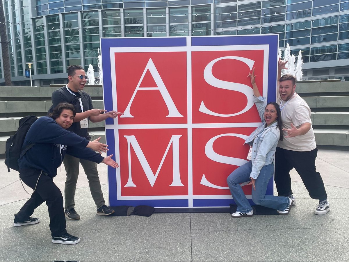 Sanchez Lab crew is ready for #ASMS2024 💃💃
