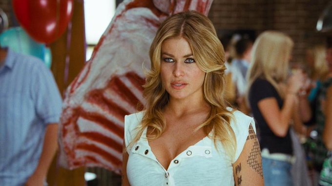 curve the bullet 💋 🖤 #disastermovie who watched this one? https://t.co/6M3CtWPauG<a href="/tag/disastermovie"class="tags">#disastermovie</a>