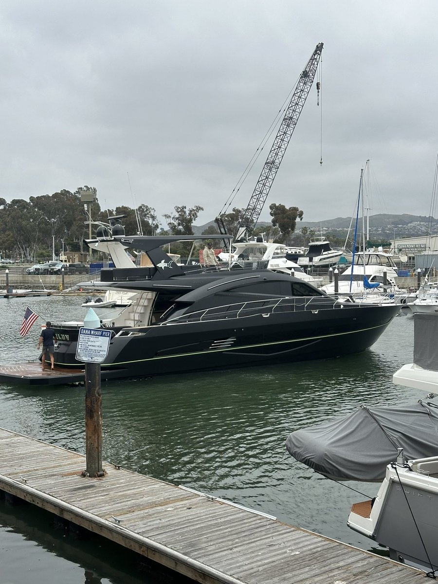 AtownUCEM's tweet photo. Ocean 🌊 views 🏁#HUSSLE https://t.co/orVA5VkVxa