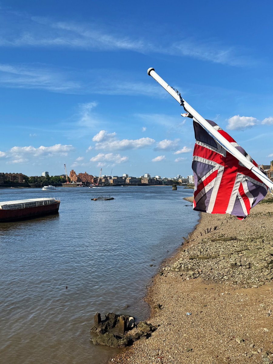 Views from the <a href="/MayflowerPub/">The Mayflower Pub</a> 🇺🇸 🇬🇧