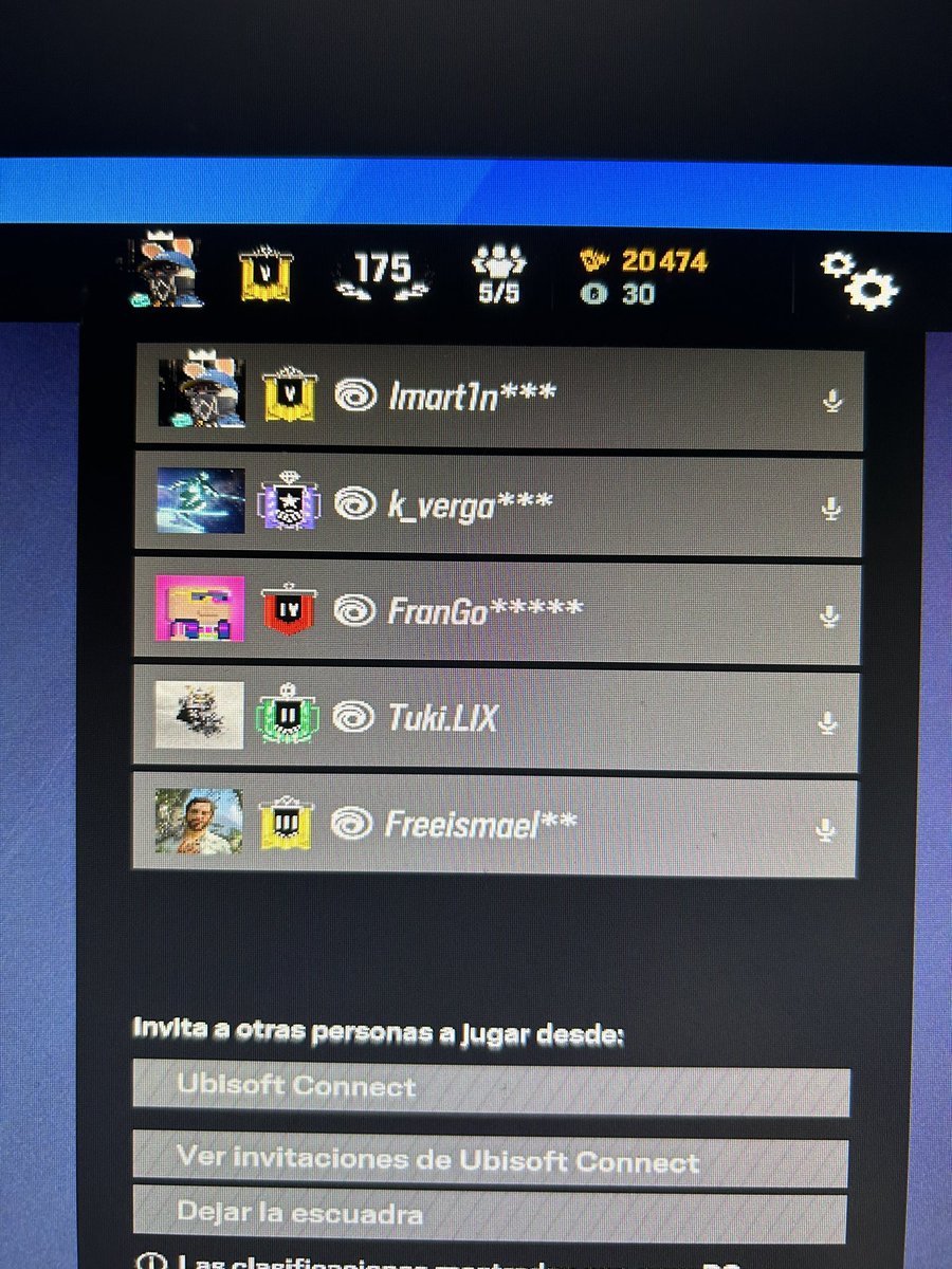 a mí se me caería la cara de vergüenza @taniesportss <a href="/CGHLeaguePC/">CGHLeague |PC|</a> 
un tal “Blaxoor” boosteandose junto a un excampeon de españa en PS4
<a href="/soldaatchk/">chk🦁</a>