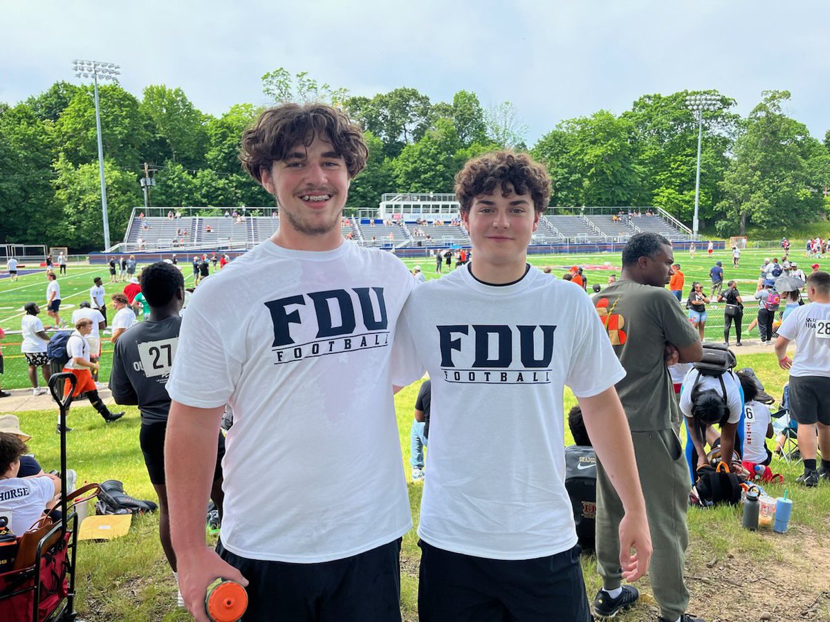 ConradSchoolFB's tweet image. Couple of ‘26 Redwolves @FDUFootball camp today 👏🏽 👏🏽 
#1Pack #famILY #Believe @ConradSchoolFB