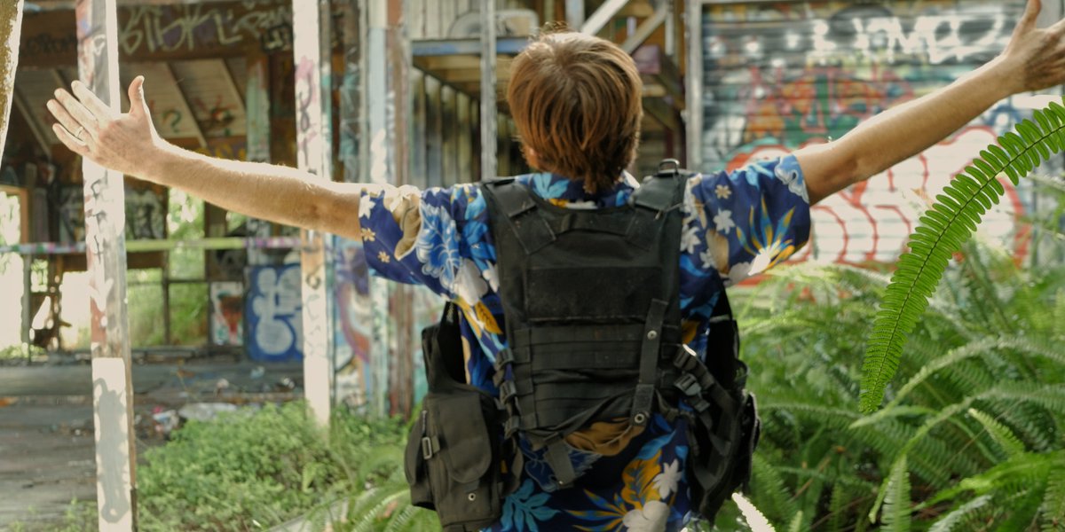Latenight_99's tweet photo. I grew up watching @CorridorDigital and @fwong. The first movies I ever made starred a 13 year old me in combat situations. Now another entire lifetime later, I'm old enough to star in my own action films. #actionmovies #vfx #fightscenes #corridordigital #freddiew #filmtwitter https://t.co/ijVYCw1s92
