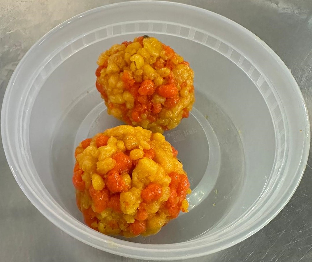 FlavoursIndiaUS's tweet image. Last day (June 2) for weekend chef specials!

Panner Biryani $14.99
Chicken Tikka Biryani $14.99
Tandoori Chicken Biryani $14.99
Motichur Laddu (2-piece) $3.99
Kacha Aam beverage $3.99
Virgin Mojito beverage $3.99

#GreshamOR #indianfood #paneerbiryani  #GotiSoda  #biryani