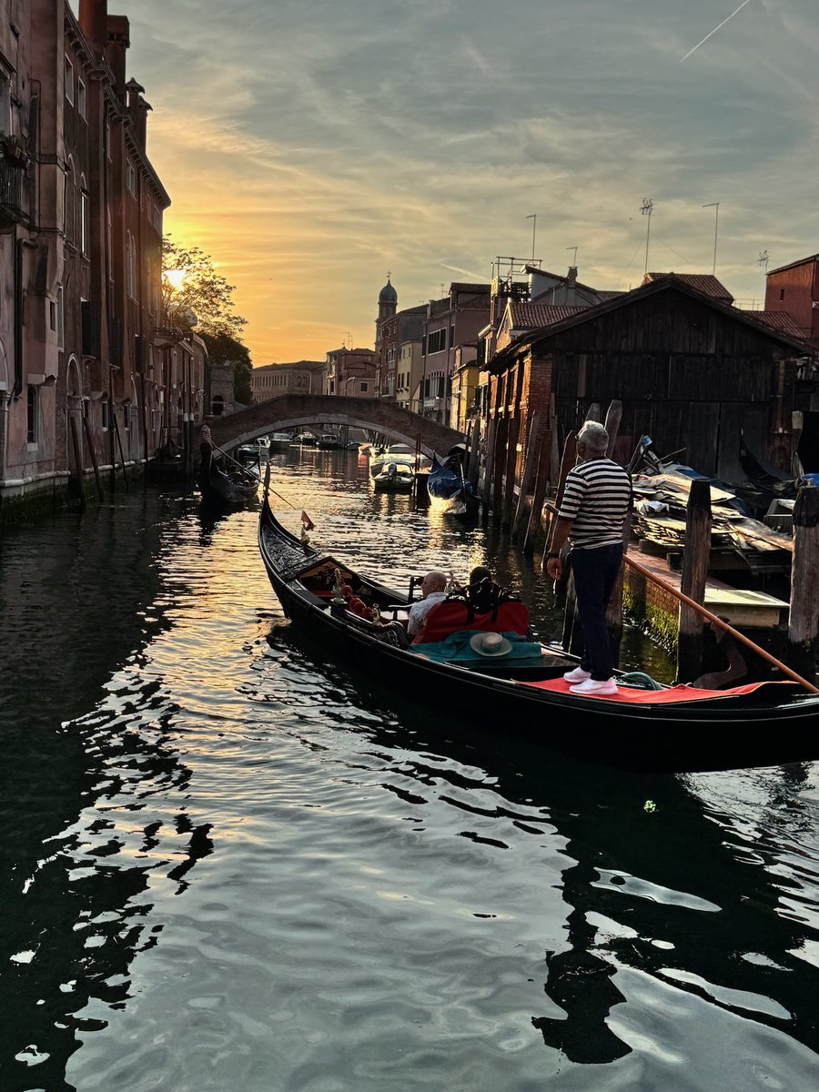 The craziest of half terms. A beautiful trip to Venice, returning with a fiancé!❤️