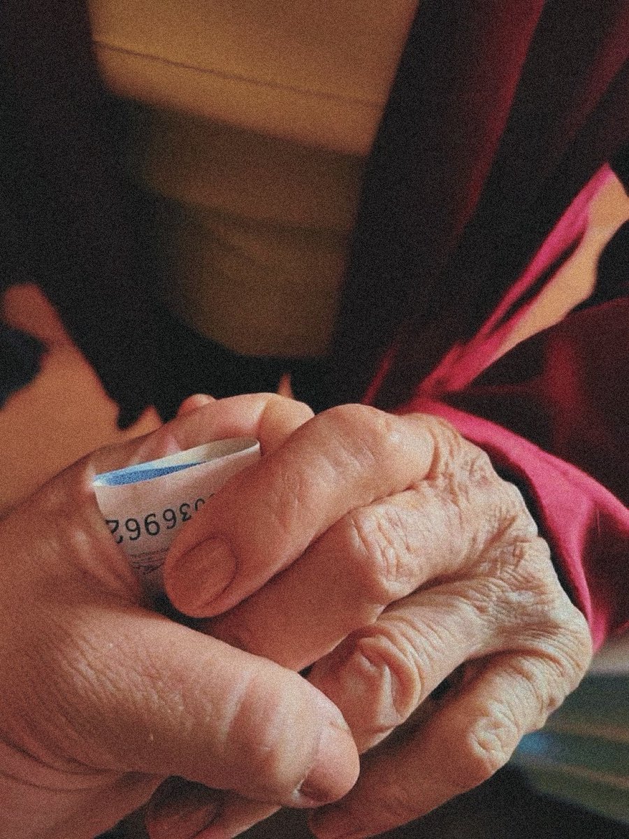 “no le digas a nadie que te lo di”, el secreto más tierno de una abuelita 🤍