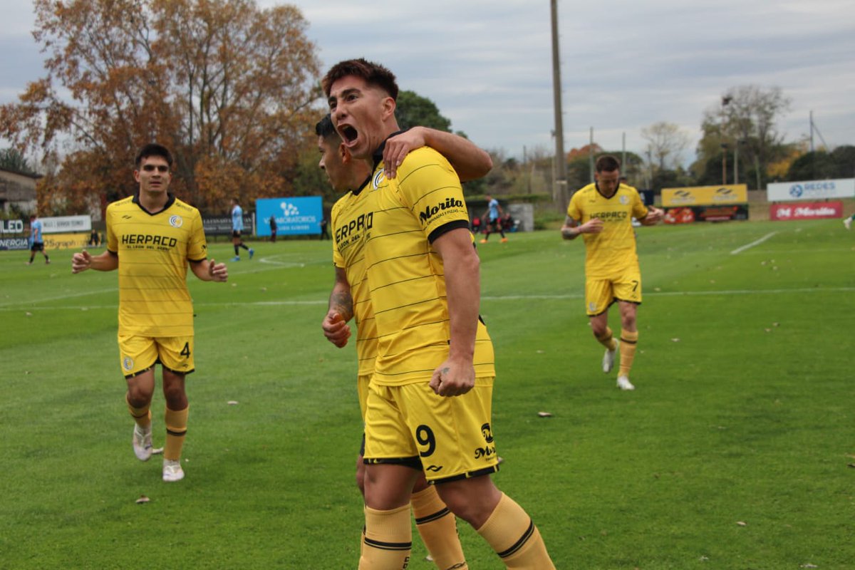 Todos en modo Colo Sosa 🔥⚽