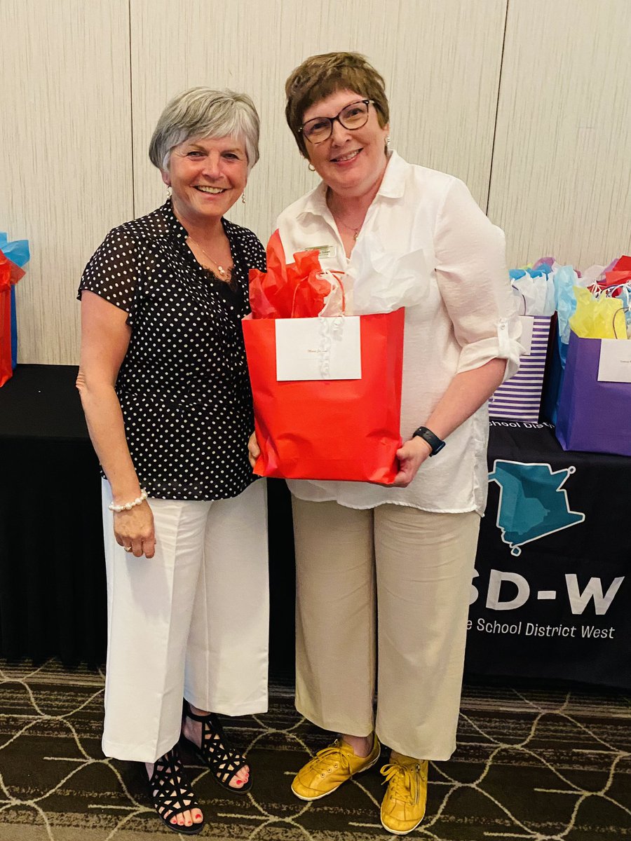 Devon Middle School tweet media