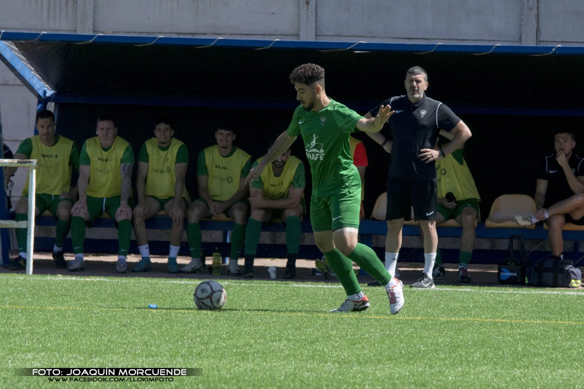 SAD Villaverde San Andrés (@sadvillaverde) on Twitter photo FOTOGALERÍA ⚽️📸
🏆 PREFERENTE G-II
🗓️ Jornada 3⃣4⃣
🏟️ Moraleja de Enmedio
<a href="/Fuenla/">CFFuenlabrada</a> B 2⃣
<a href="/SADvillaverde/">SAD Villaverde San Andrés</a> 2⃣
Empate que vale un ascenso a Tercera división 🔝💪
las imágenes del partido y la celebración 👇
📸 <a href="/llokim11006/">Joaquin M.</a>
#VamosBotti #TodoInfluye
#corazónVerde FOTOGALERÍA ⚽️📸
🏆 PREFERENTE G-II
🗓️ Jornada 3⃣4⃣
🏟️ Moraleja de Enmedio
<a href="/Fuenla/">CFFuenlabrada</a> B 2⃣
<a href="/SADvillaverde/">SAD Villaverde San Andrés</a> 2⃣
Empate que vale un ascenso a Tercera división 🔝💪
las imágenes del partido y la celebración 👇
📸 <a href="/llokim11006/">Joaquin M.</a>
#VamosBotti #TodoInfluye
#corazónVerde