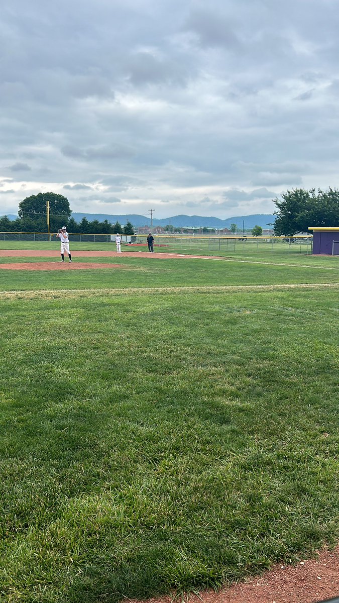 Reid Schultz on the mound trying to keep the Dayton Thunderbirds lead to 1 in the top of the 7th.