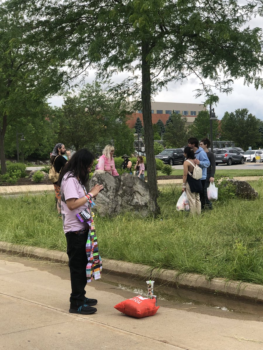 PikaScience (@pokesciencepod) on Twitter photo Guests and attendees of <a href="/ColossalCon/">ColossalCon</a> #colossalcon can you help us find the guy in the black shirt and dreads? He threw a fire cracker that almost hit my 6 year old. He’s with the girl in the pink, girl in the brown, guy in blue, and girl in the black. They were laughing bout it. Guests and attendees of <a href="/ColossalCon/">ColossalCon</a> #colossalcon can you help us find the guy in the black shirt and dreads? He threw a fire cracker that almost hit my 6 year old. He’s with the girl in the pink, girl in the brown, guy in blue, and girl in the black. They were laughing bout it.