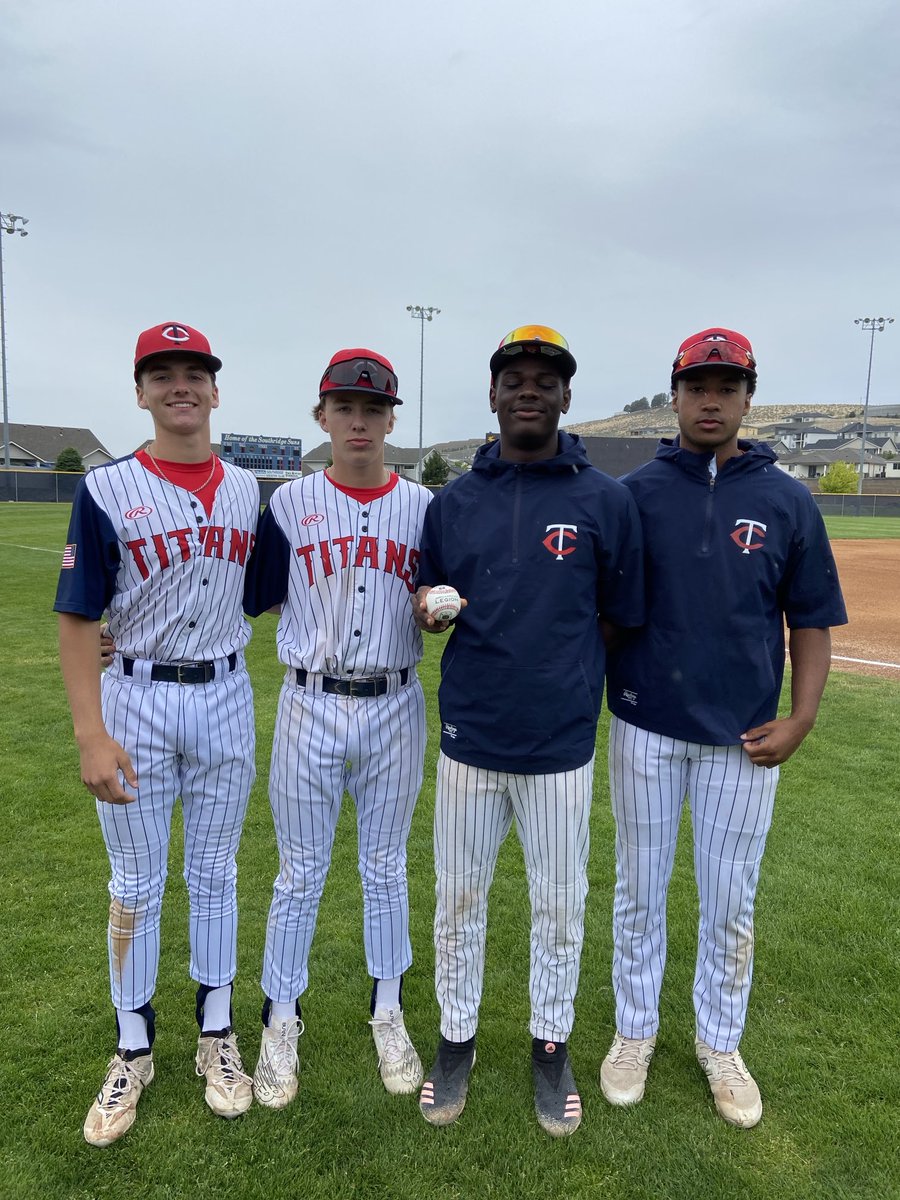 Tri City Titans Baseball (@twincity_titans) on Twitter photo Combined no-no for these 4. <a href="/EvCC_Baseball/">Everett CC Baseball</a> commit <a href="/JabariSimon22/">Jabari Simon</a> first 2 sat 84-86, 2025 Lawrence Adams next 2 up to 84, <a href="/DierksChavez/">Dierks Chavez</a> innings 5-6 and <a href="/DaneChavez23/">Dane Chavez</a> closes out the 7th. Combined no-no for these 4. <a href="/EvCC_Baseball/">Everett CC Baseball</a> commit <a href="/JabariSimon22/">Jabari Simon</a> first 2 sat 84-86, 2025 Lawrence Adams next 2 up to 84, <a href="/DierksChavez/">Dierks Chavez</a> innings 5-6 and <a href="/DaneChavez23/">Dane Chavez</a> closes out the 7th.