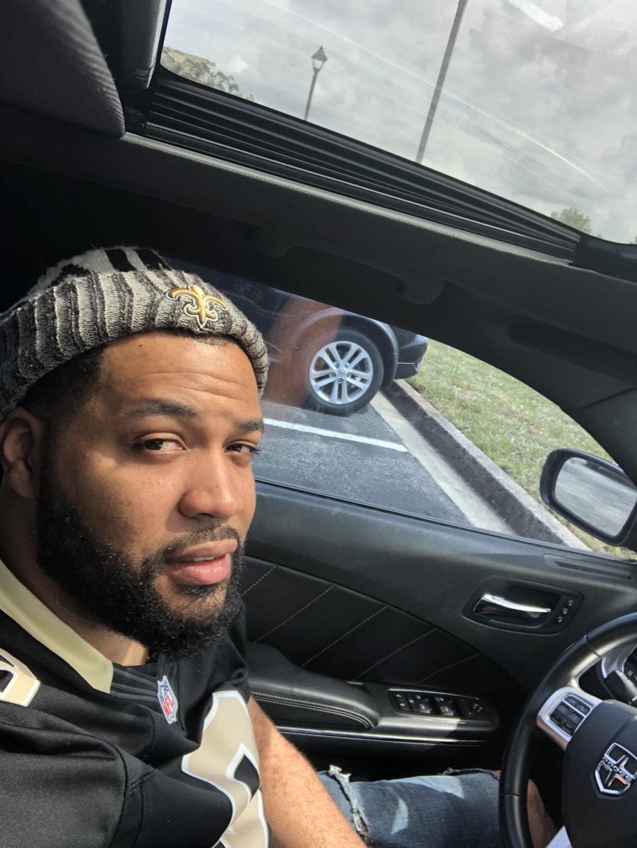 Late Night Nymphomercial tweet media