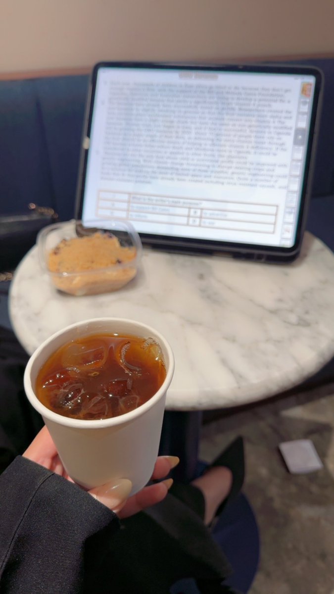 الحنيّه والكلمة الطيّبه تحلي وتهوّن كل شيء والله.