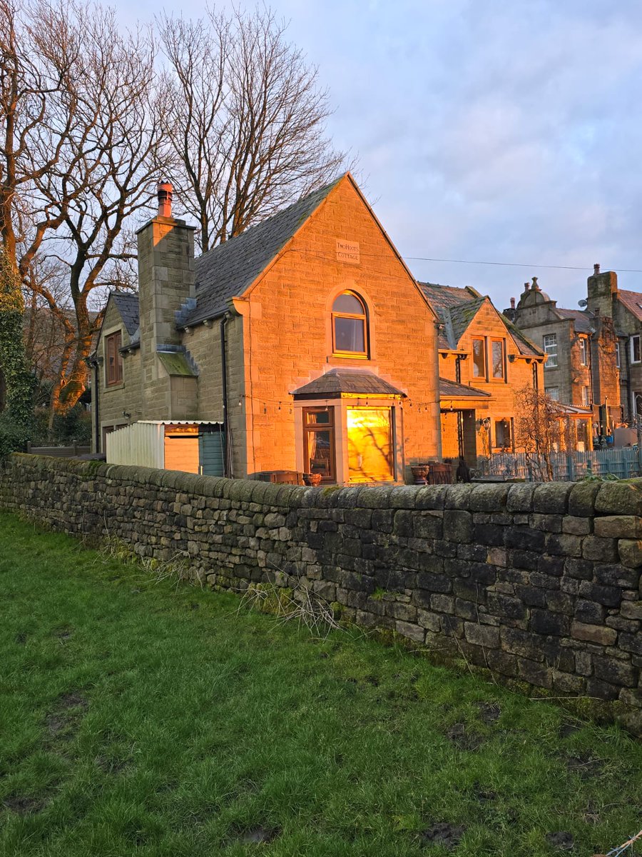 Two Hoots Guesthouse tweet media